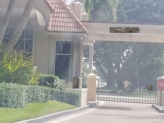 3rd image of 8843 Lakes Blvd