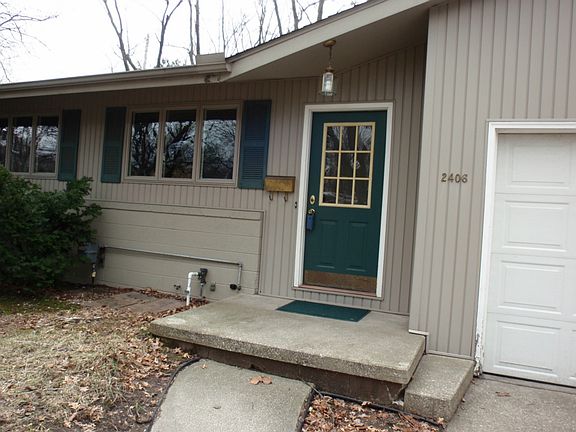 A Look at the Front Entrance...