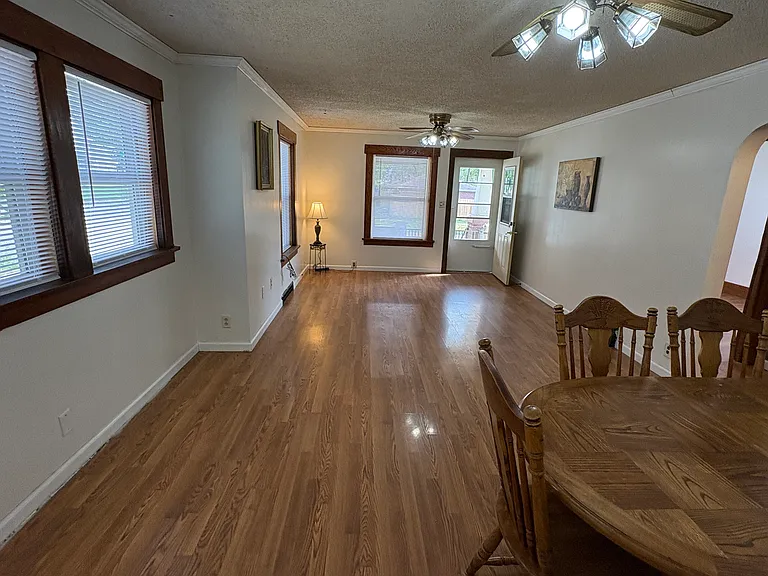 4442 Adams St — Photo 1