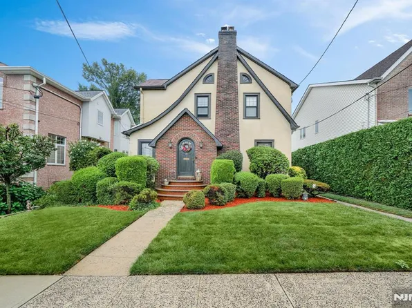 18 Lincoln Ave, Cliffside Park, NJ 07010