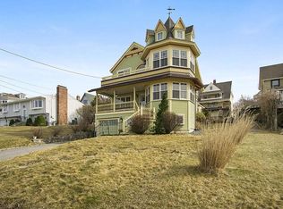 16 Point Allerton Ave, Hull, MA 02045