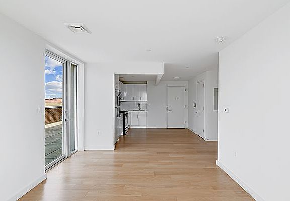 5th image of 6570 Austin St APT 701