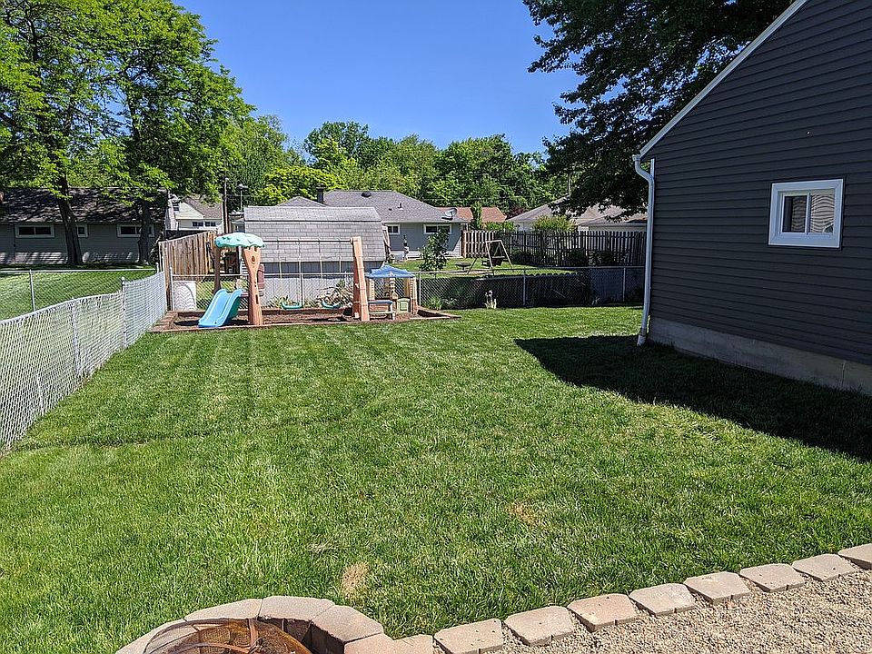 2nd image of 38327 Dolores Dr