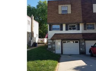 2818 Shelley Rd, Philadelphia, PA 19152
