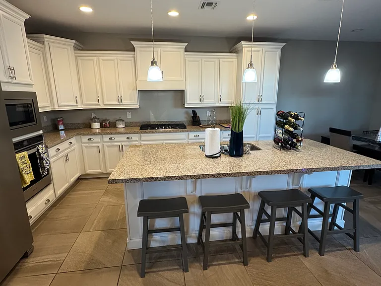 1714 W Jeanine Dr — Photo 7
