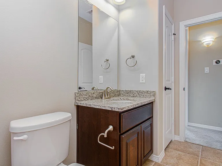 5711 Avon Landing Ln — Photo 34