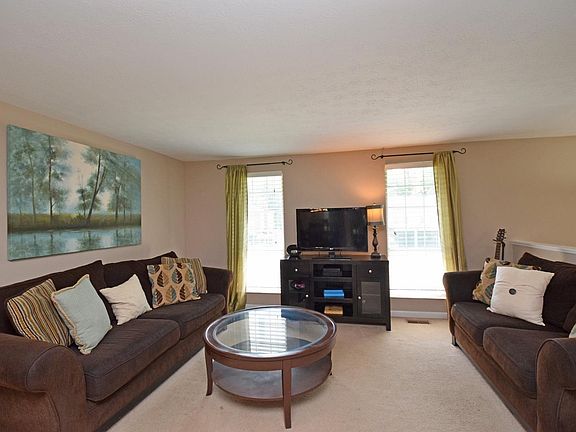 2nd image of 4305 Cider Mill Dr