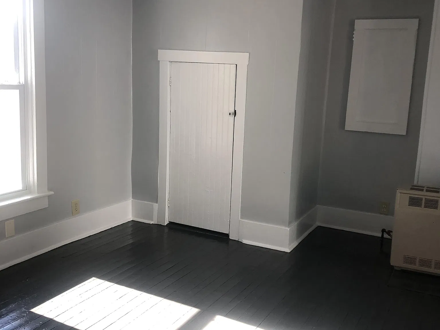 208 W Union St - 208 — Photo 4