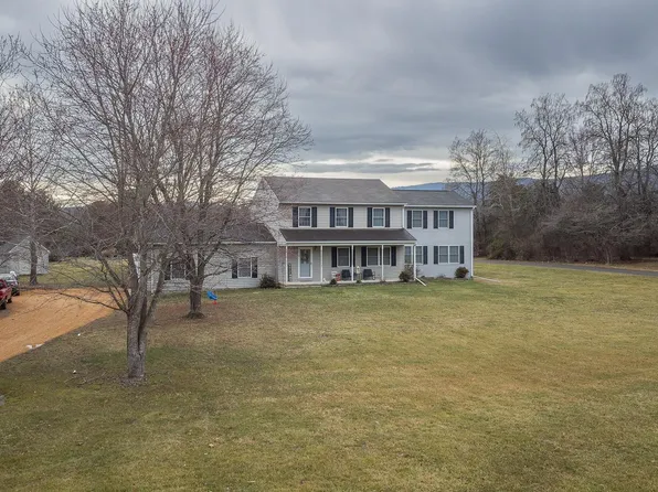 894 Cold Springs Rd, Stuarts Draft, VA 24477