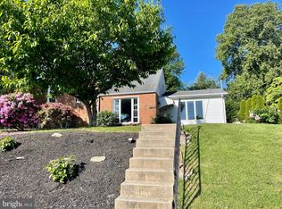 8570 Glen Campbell Rd, Philadelphia, PA 19128
