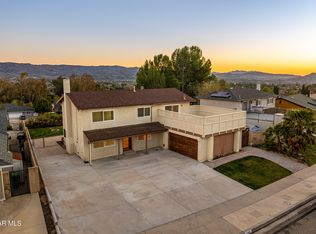 2166 Stoneman St, Simi Valley, CA 93065