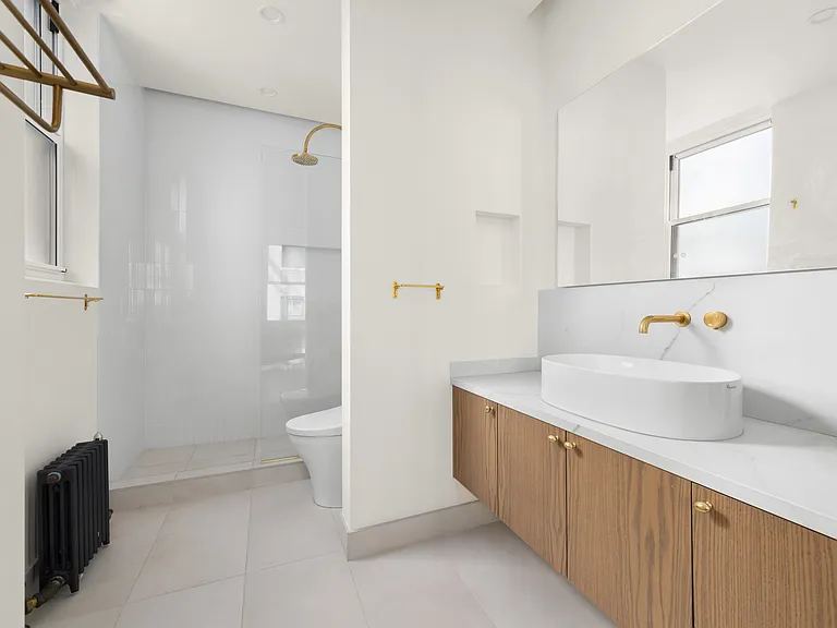 171 W 57th St #8C — Photo 9
