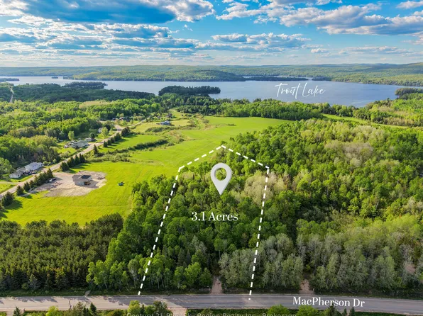 37 Macpherson Dr, East Ferris, ON P0H 1K0