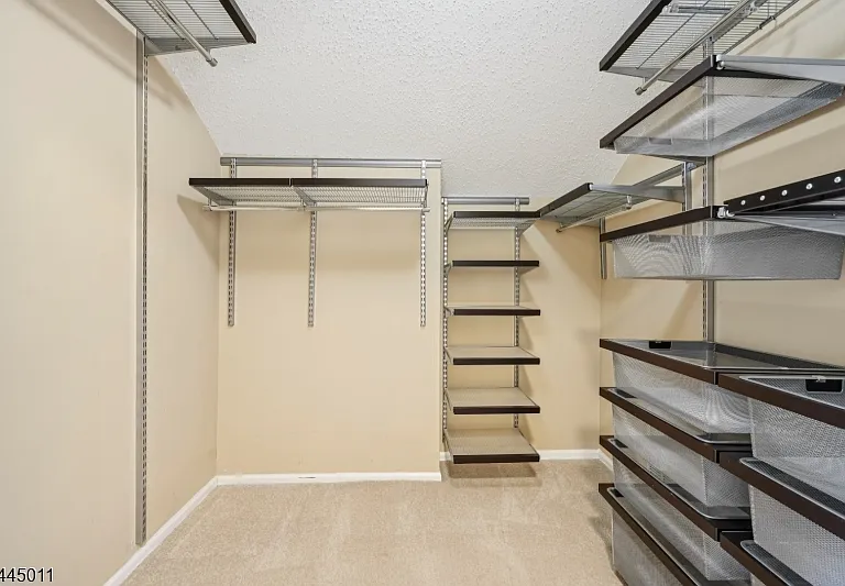 43 Hancock Dr — Photo 18