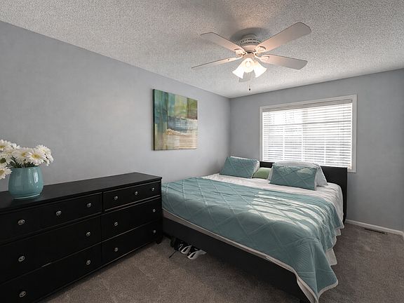 4th image of 3816 Foss Rd Unit 7