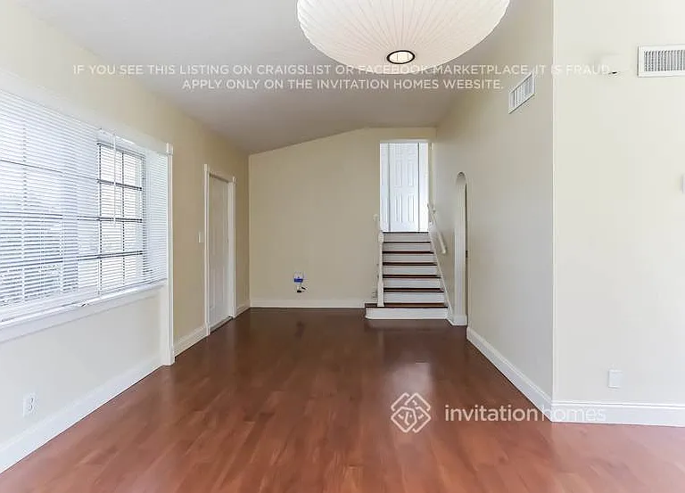1707 Katherine Ct — Photo 5