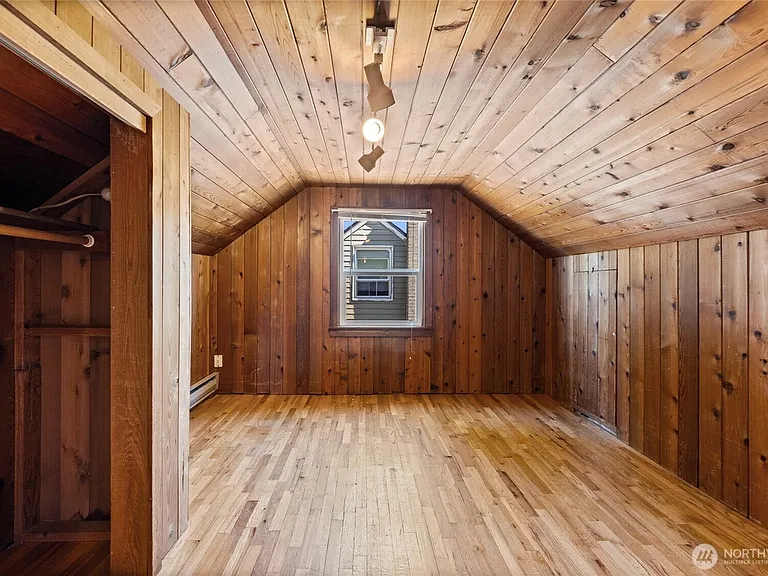 1010 N Union Ave — Photo 17