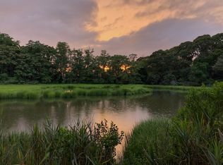 9 Helens Ln, Southampton, NY 11968