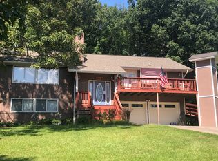 381 Hidden Lakeview Cir, Hiawassee, GA 30546