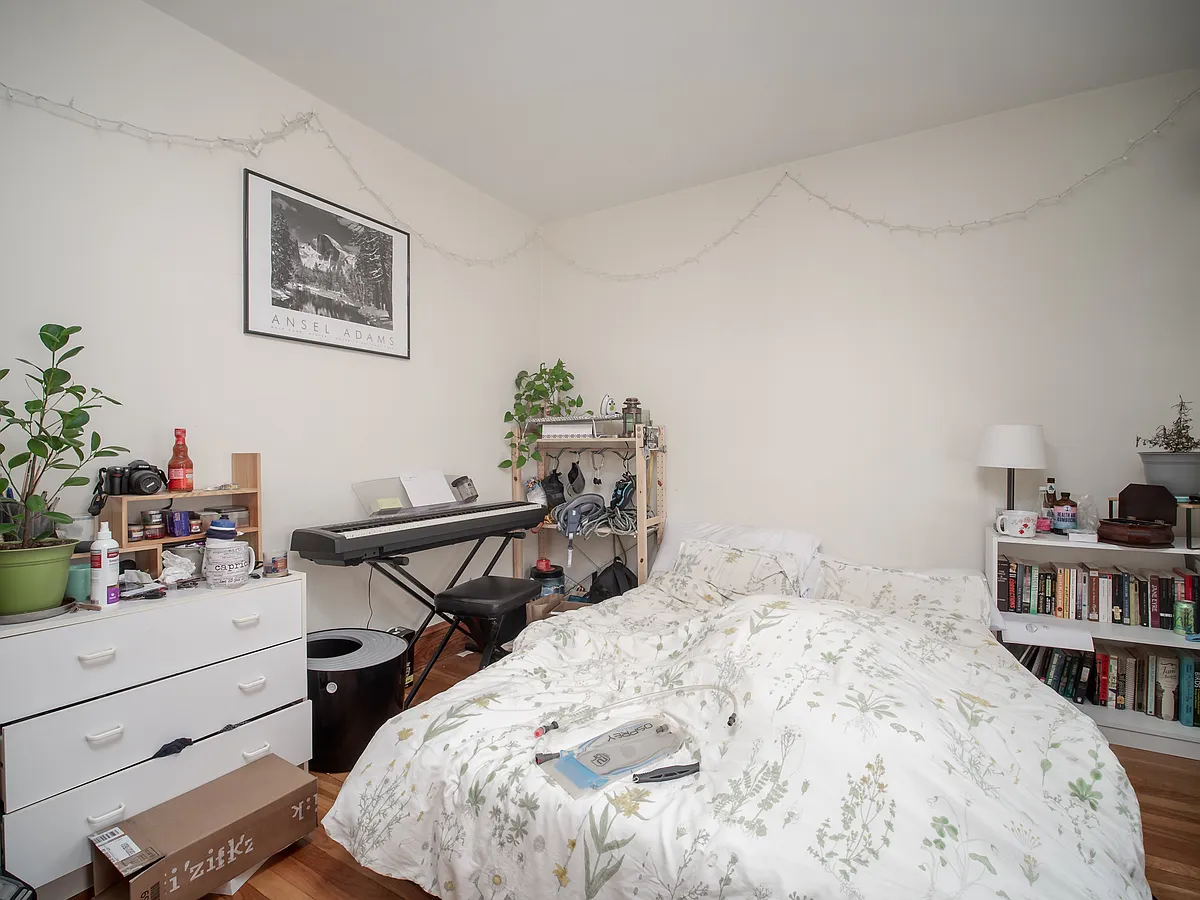 Building Photo - 99 2nd St #2