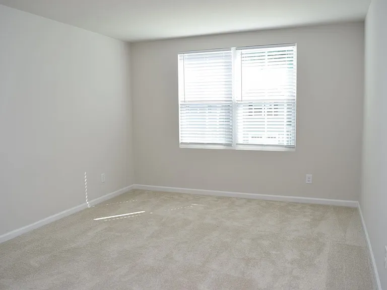1530 39th Avenue Loop NE #5 — Photo 40