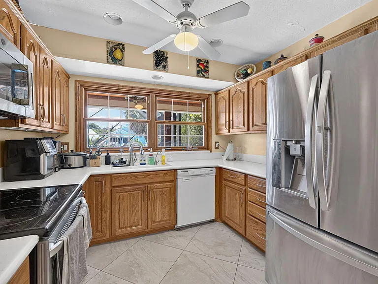 1362 SW Knollwood Dr — Photo 6