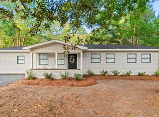 1515 Orchard Dr W, Mobile, AL 36618