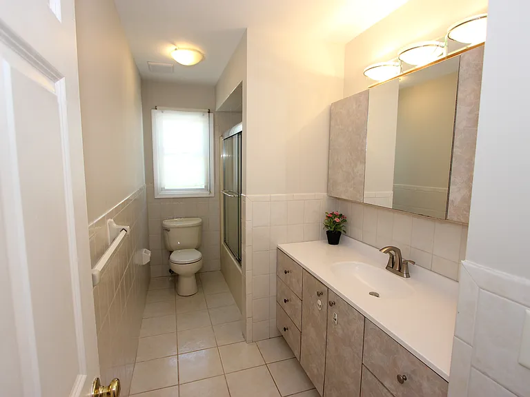 130 Orchard St #2 — Photo 6
