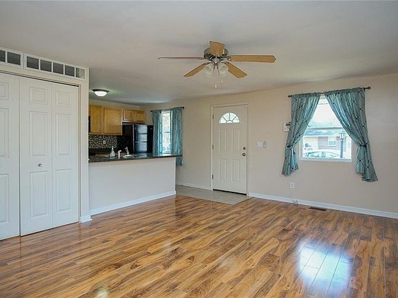 5th image of 5511 Manx Ct