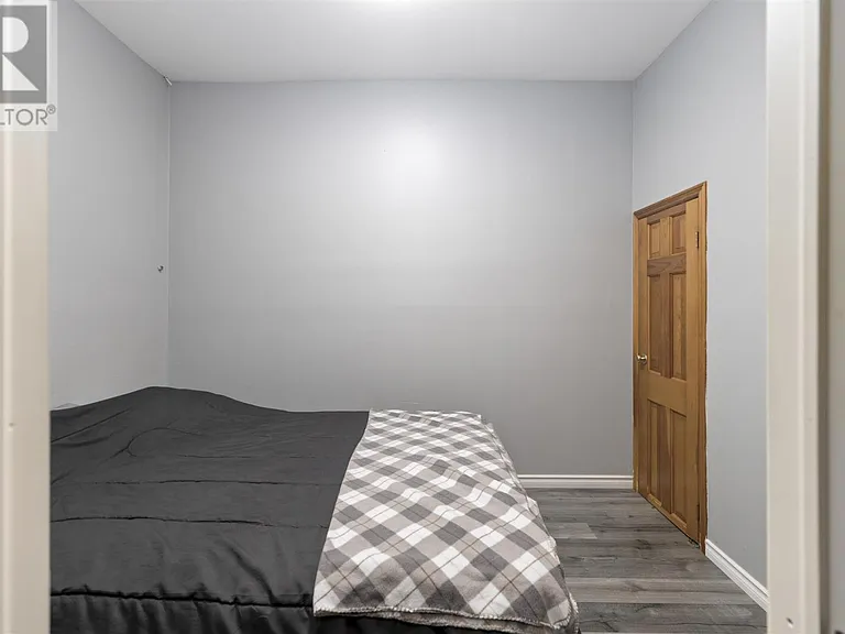 515 Albert St E #1 — Photo 9