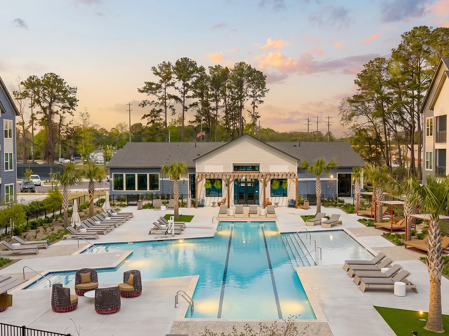 Marlowe Summerville — Photo 2