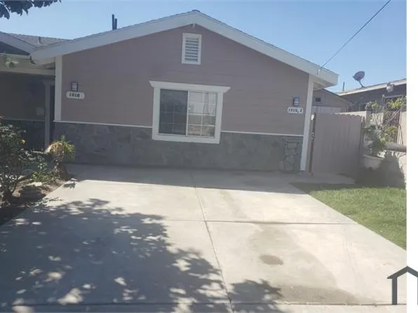 1910 W 4th St #2, Santa Ana, CA 92703