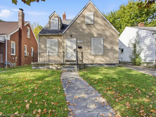 18575 Greeley St, Highland Park, MI 48203