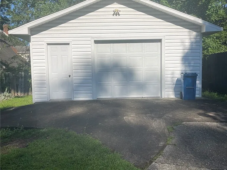 1651 Baysden Ct — Photo 3