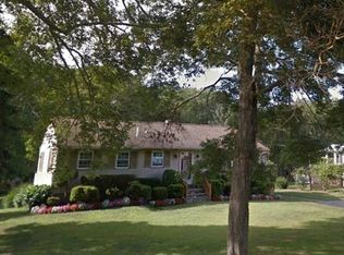 145 Delmage Rd, Swansea, MA 02777