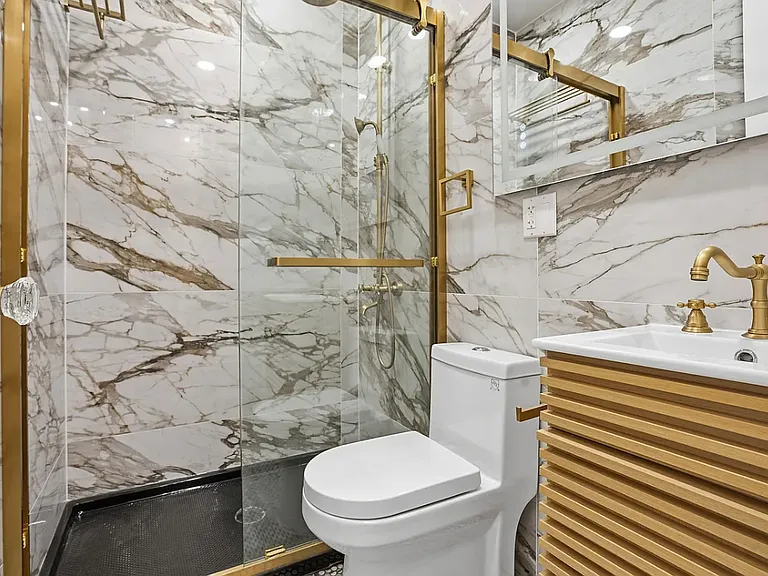 63 Nassau St #Penthouse 2 — Photo 9