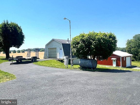 5th image of 5128 Fawn Grove Rd