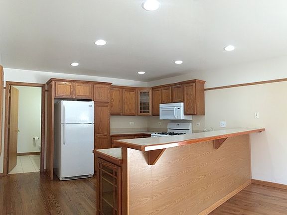 4th image of 1777 Cumberland Green Dr
