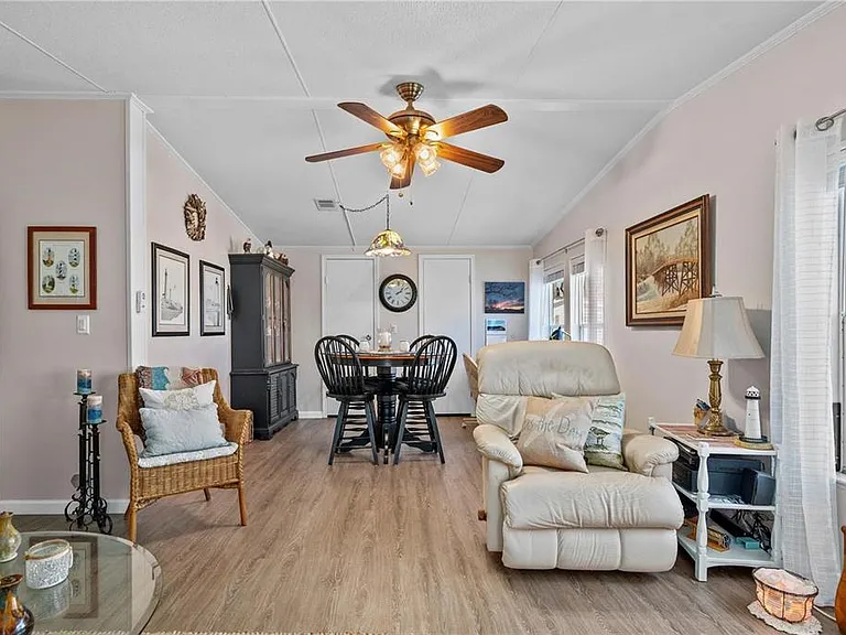 1000 Kings Hwy #133 — Photo 12