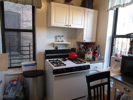 Rented by Aguayo & Huebener Brooklyn | media 26