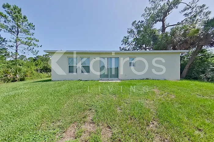 1010 Kaye St E — Photo 19