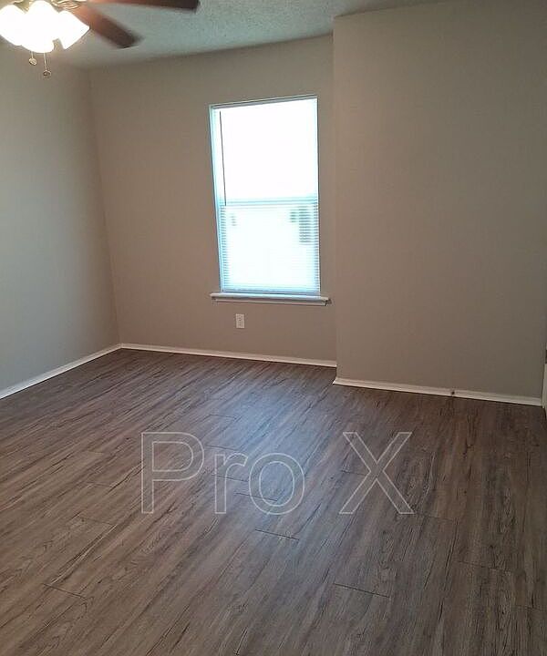 1st image of 518 N Betty Jo Dr