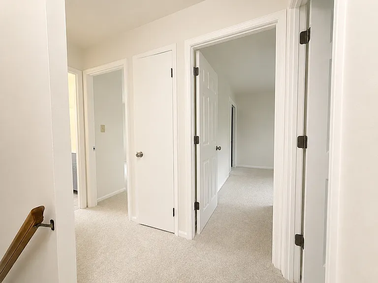 132 Marion Ter — Photo 15