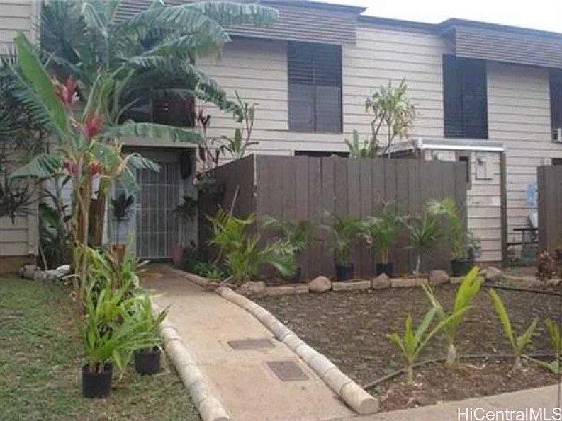 1st image of 87-149 Helelua St APT 3
