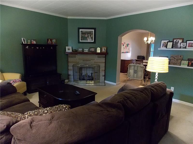 173 Washington Ave, Vandergrift, PA 15690 Zillow