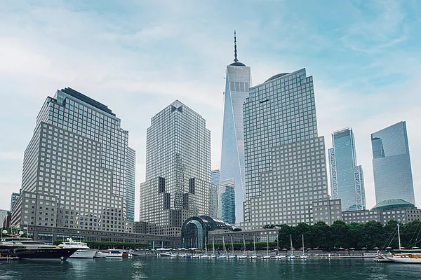 Rented by R New York | media 45