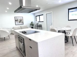 2421 N 56th Ter, Hollywood, FL 33021