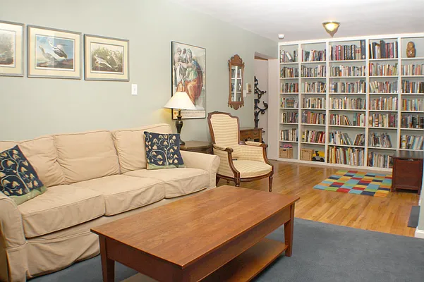 Sold by Fillmore | media 7