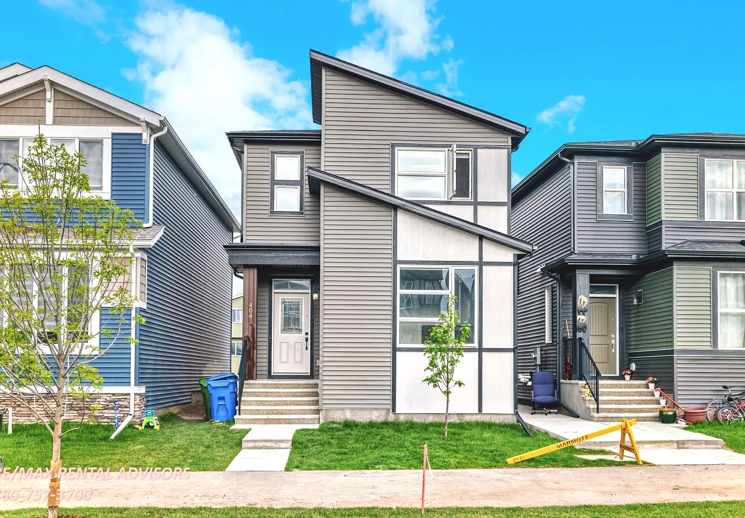 UPPER 404 Lucas Boulevard Northwest — Photo 1