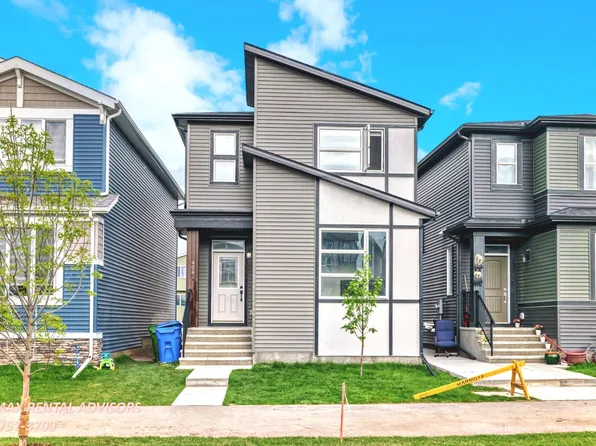 404 Lucas Blvd NW, Calgary, AB T3P 1S7